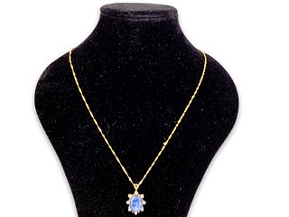 Gold Necklace With Pendant