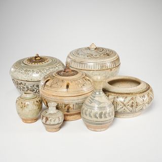 (7) Southeast Asian stoneware vessels