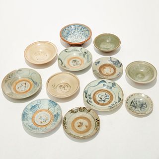 Southeast Asian & Chinese stoneware, incl celadon