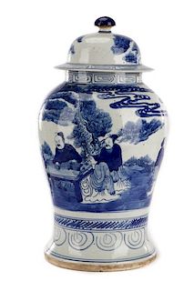 Chinese Blue & White Porcelain Covered Jar
