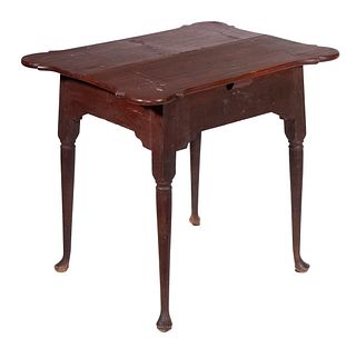 COUNTRY QUEEN ANNE TEA TABLE