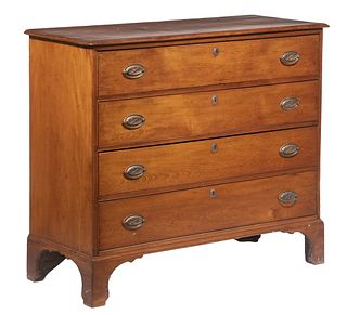CHIPPENDALE CHEST OF DRAWERS