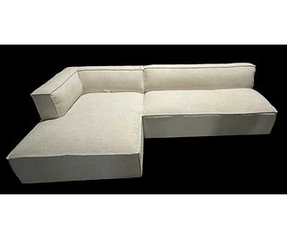 CONTEMPORARY LINEN UPHOLSTERED SECTIONAL