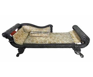 ANTIQUE NICELY CARVED FRAME CHAISE LOUNGE