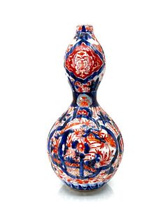 Japanese Imari Porcelain Gourd Vase