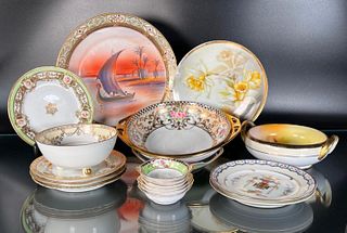 18 Japanese Vintage Nippon Porcelains