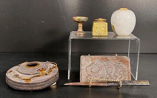 Assorted Chinese and Japanese Decorative Arts