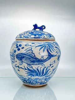 Blue and White Faience Covered Jar