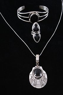 Navajo T&R Singer Necklace & Onyx Bracelet / Ring