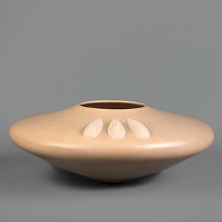 Alfred H. Qoyawayma, Large Pot with Corn Design, 1986