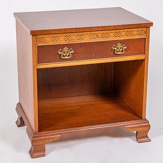  Georgian Style Mahogany Side Table with Drawer by Baker Furniture