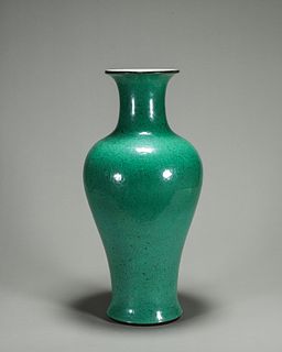 A green glazed porcelain meiping