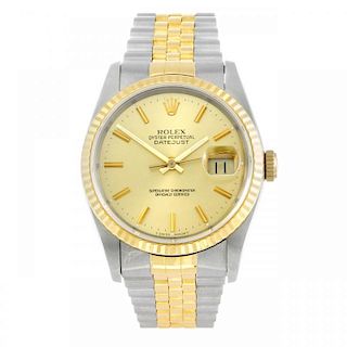 ROLEX - a gentleman's Oyster Perpetual Datejust bracelet watch. Circa 1990. Stainless steel case wit