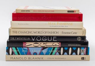 Reference Books on Fashion, 8