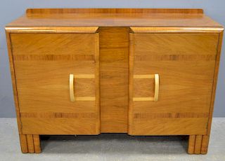 Art Deco sideboard in walnut inlayed with rosewood, 95 x 135 x 53 cm