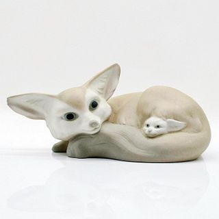 Fox and Cub 1011065 - Lladro Porcelain Figurine