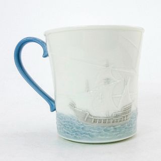 Discovery Mug 1005967 - Lladro Porcelain