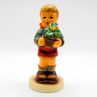 Goebel Hummel Figurine, Lucky Charmer 2071