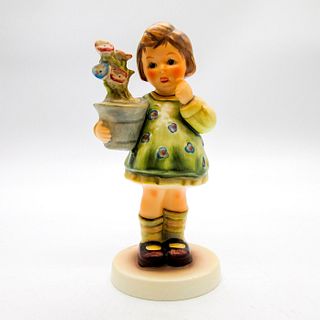 Goebel Hummel Figurine, My Wish Is Small 463/0