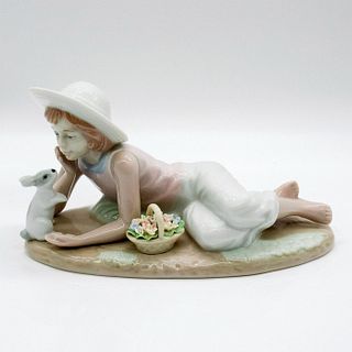 Nadal Porcelain Figurine, Girl with Rabbit 2623