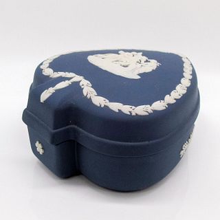 Wedgwood Jasperware Dark Blue Trinket Box, Spade