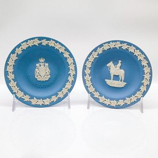 Set Of 2 Wedgwood Pale Blue Jasperware Plates, Canada