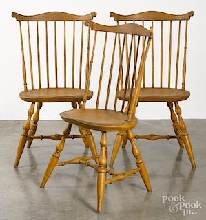 Set of six custom painted combback Windsor chairs, branded PMM.