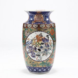 Large Japanese Imari Vase with Dancers