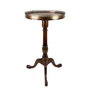 English Chippendale Style Pedestal Accent Table