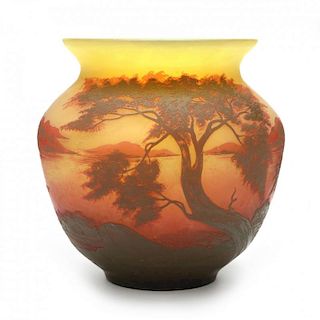Arsall, Landscape Cameo Glass Vase