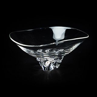 Steuben 8089 Nine Inch Footed Signed Crystal Glass Bowl 