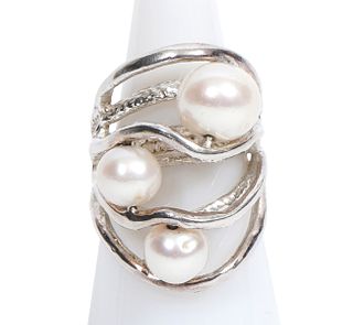 Contemporary Style Pearl & Sterling Ring