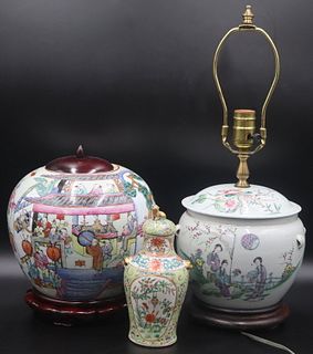Chinese Enamel Porcelains Grouping.
