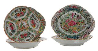 Two Pairs Famille Rose Serving Dishes - 两套粉彩碟子