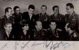 SIGNED PHOTOGRAPH OF THE FIRST SOVIET COSMONAUTS