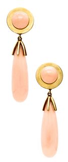 Cellino Earrings in 18 kt gold with angel's skin corals drops