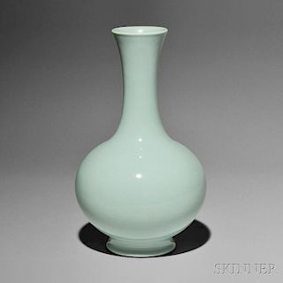 Sky Blue-glazed Bottle Vase