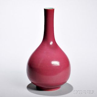 Pink-glazed Monochrome Bottle Vase