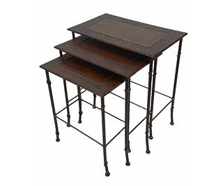 NEST OF TABLES WITH EMBOSSED LEATHER TOPS
