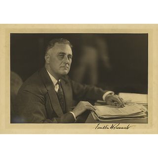 Franklin D. Roosevelt Signed Oversized Photograph