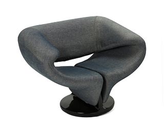 A Pierre Paulin-style ribbon lounge chair