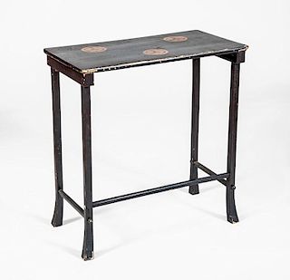 JAPANESE BLACK LACQUER AND PARCEL-GILT SIDE TABLE