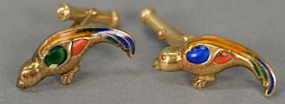 Pair of 14K gold cuff links, parrots with enameling (enamel chip in one). 
5 grams