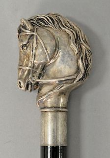 Sterling silver horsehead gentleman's cane, marked 925. 

lg. 36 in.