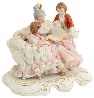 DRESDEN LACE MOTHER & CHILDREN FIGURAL GROUP
