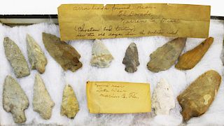 Mississippi & Florida prehistoric lithic artifacts – arrowheads, spear heads, points, with old notes