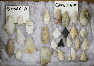 Prehistoric lithic points from Georgia, Carolina, & the Southwest , 40 pcs, lengths 1”- 2”
