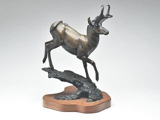 "Pronghorn Magesty" a bronze sculpture by Vince Valdez.
