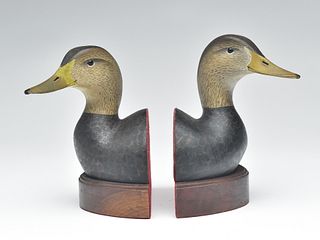Fine pair of black duck bookends, Ward Brothers, Crisfield, Maryland.