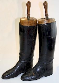 Pair 19th c riding boots, size 11. 17"h.